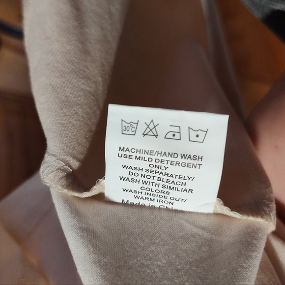 Tito's Handmade Vodka T-Shirt, Apricot, M - Picture 5 of 6